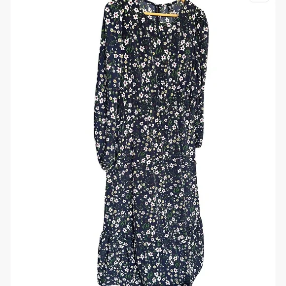 *Sold NWOT SHEIN Navy Blue Ruffled Tiered Floral Maxi Sundress Bishop Sleeve 2XL - Picture 4 of 12